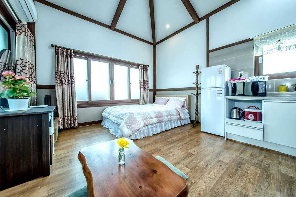 Jeju Myung House Villa Seogwipo Ngoại thất bức ảnh